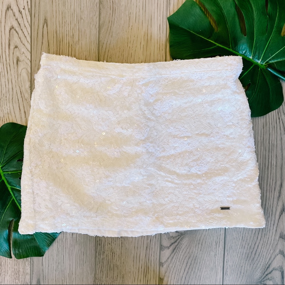 [Hollister] White Sequin Mini Skirt